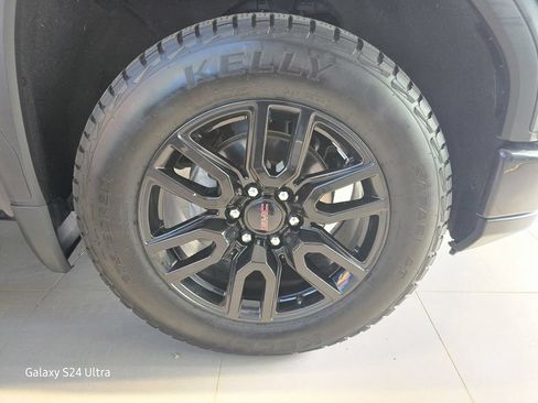 Used 2022 GMC Sierra 1500 Elevation AWD/4WD image 38