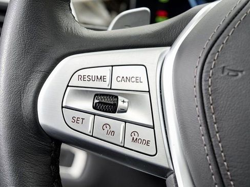 Used 2026 BMW X7 xDrive40i image 13