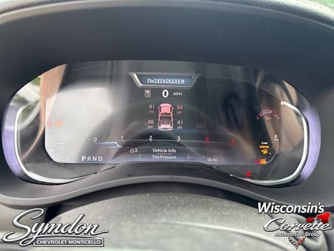 New 2025 RAM 2500 Laramie AWD/4WD image 8
