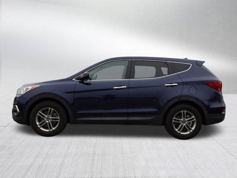 Used 2017 Hyundai Santa Fe Sport AWD/4WD image 4