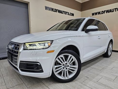 Used 2020 Audi Q5 2.0T Premium Plus w/ Premium Plus Package image 1