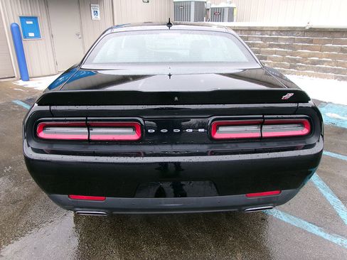 Used 2018 Dodge Challenger GT w/ GT Interior Package image 4