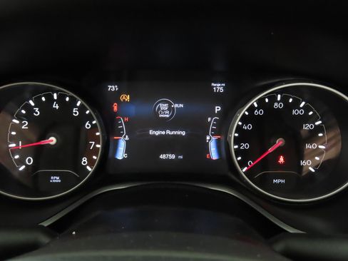 Used 2021 Jeep Compass Latitude FWD image 14