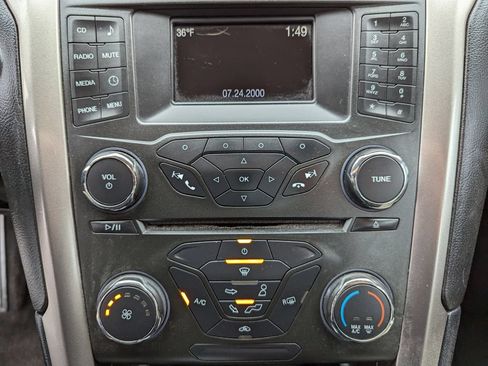 Used 2017 Ford Fusion S FWD image 23