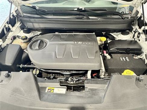 Used 2016 Jeep Cherokee Limited AWD/4WD image 15