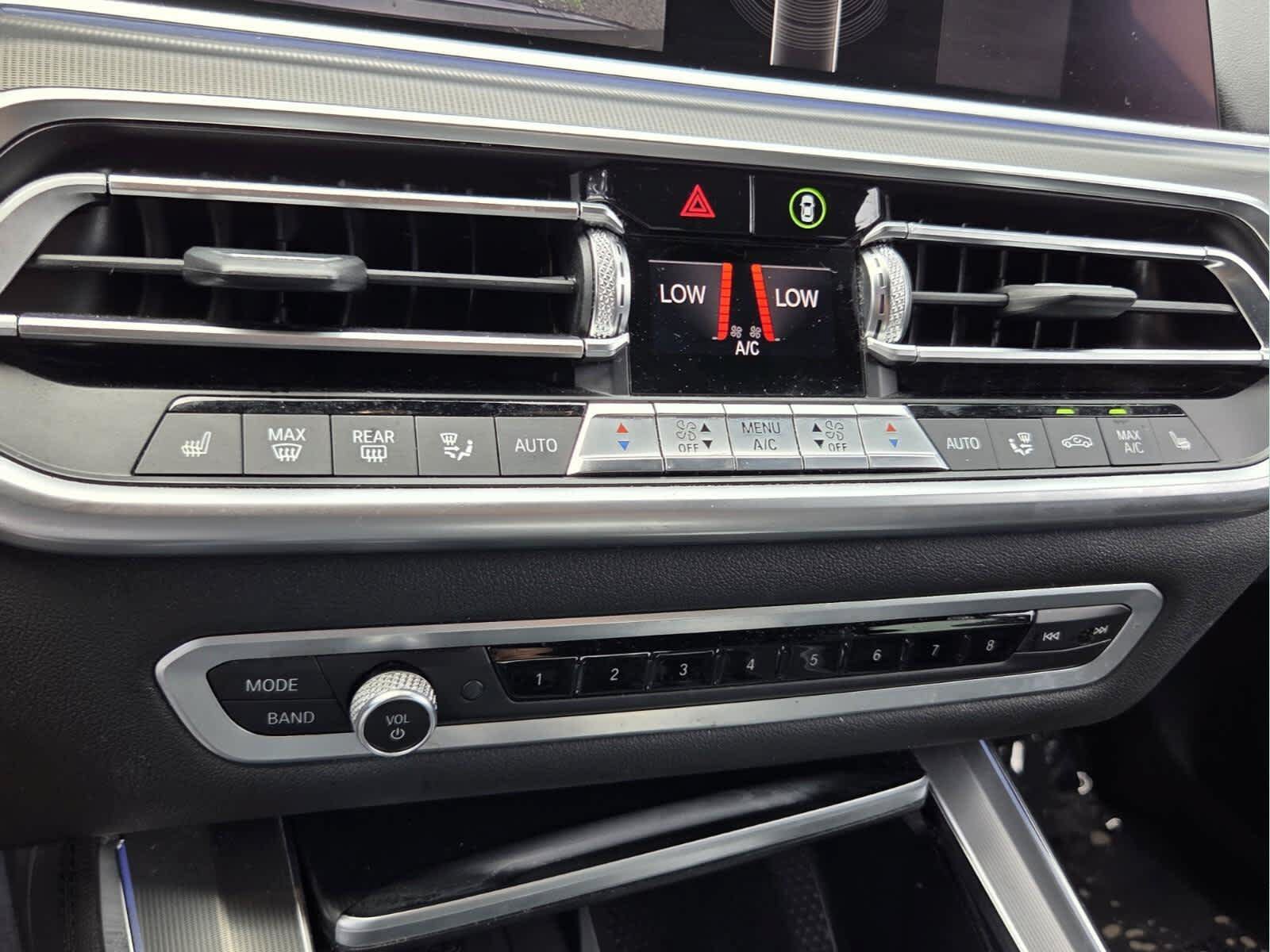 Used 2019 BMW X5 xDrive40i w/ Premium Package 2 AWD/4WD image 25