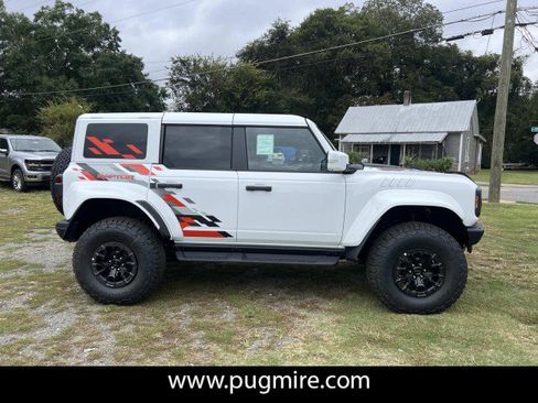 New 2025 Ford Bronco Raptor image 8