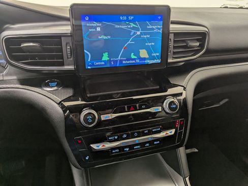 Certified 2022 Ford Explorer ST-Line image 24