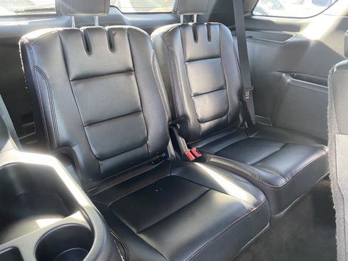 Used 2016 Ford Explorer Sport w/ Equipment Group 401A AWD/4WD image 18