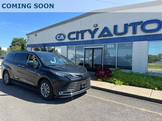 Used 2022 Toyota Sienna XLE FWD video 1