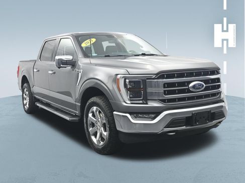 Used 2021 Ford F150 Lariat w/ Equipment Group 502A High AWD/4WD image 3