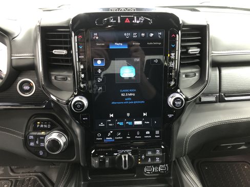 Used 2022 RAM 1500 Limited AWD/4WD image 24