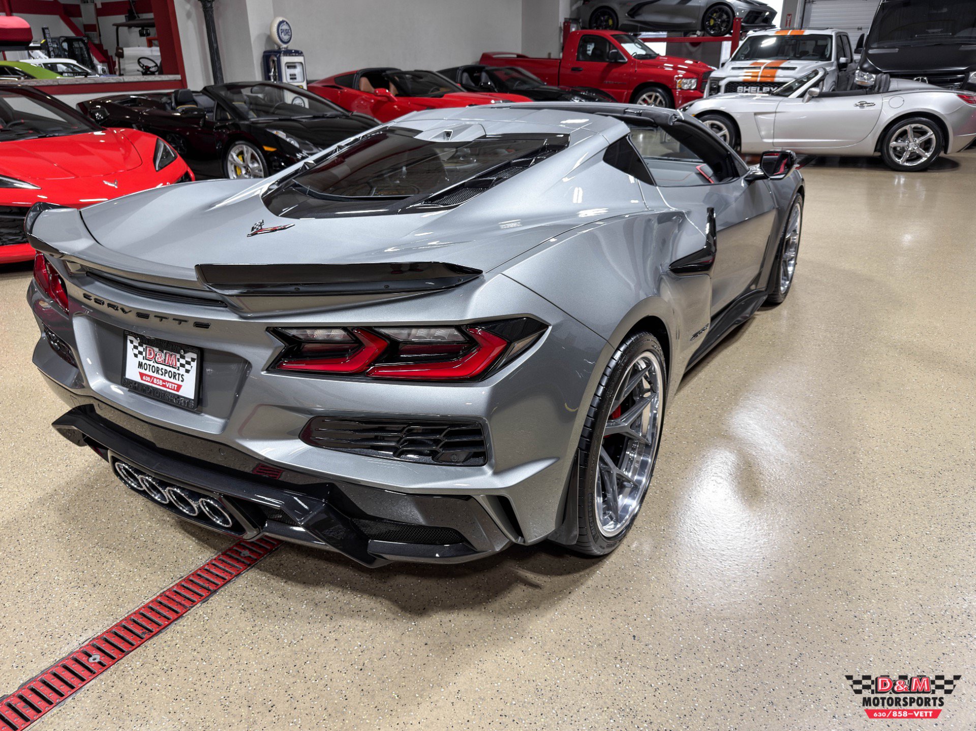 Used 2024 Chevrolet Corvette Z06 RWD image 54