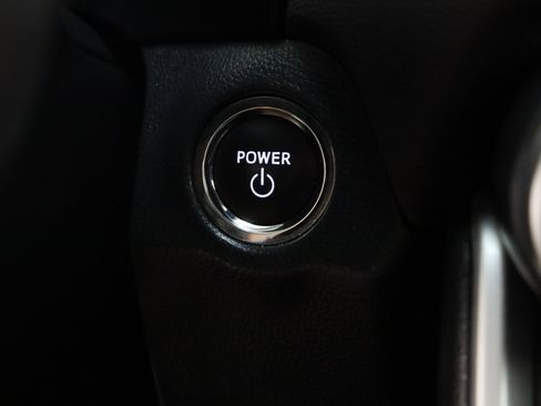 Used 2023 Toyota RAV4 XLE Premium AWD/4WD image 18