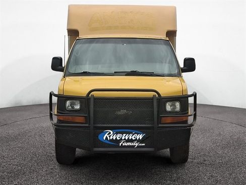 Used 2007 Chevrolet Express 3500 image 8