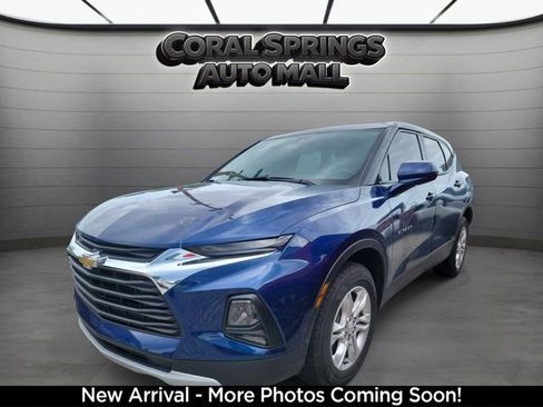 Used 2022 Chevrolet Blazer LT image 2