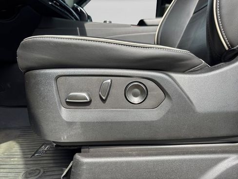 Certified 2021 Cadillac Escalade Premium Luxury AWD/4WD image 26