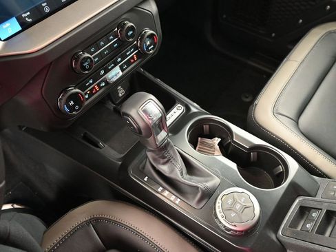 New 2026 Ford Bronco Outer Banks image 26