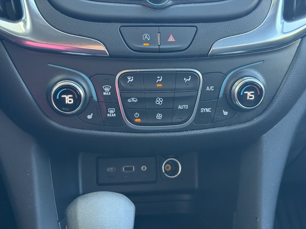 Used 2024 Chevrolet Equinox LT FWD image 19