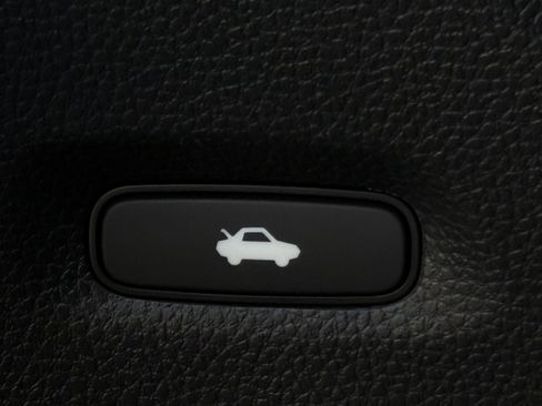 Used 2023 Honda Civic Sport image 29