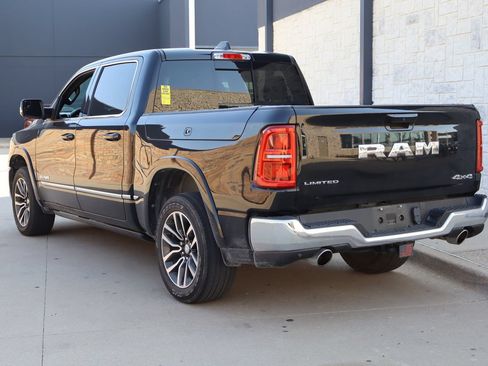 Used 2025 RAM 1500 Limited AWD/4WD image 3