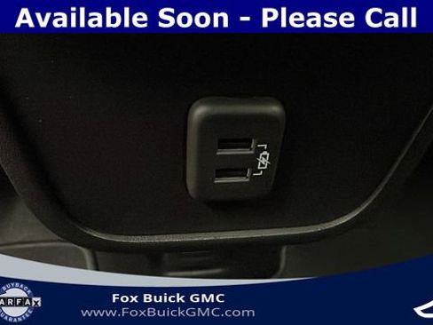 Used 2023 GMC Terrain SLT w/ LPO, Floor Liner Package image 33