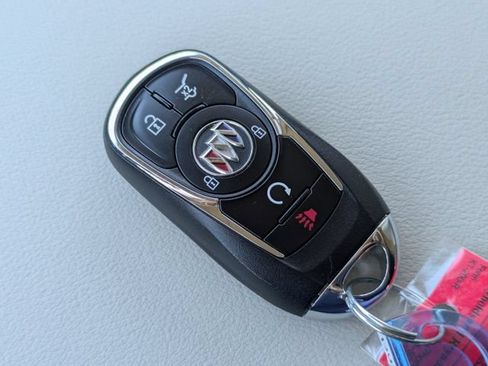 Used 2023 Buick Enclave Essence w/ Experience Buick Package AWD/4WD image 27