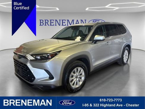 Used 2025 Toyota Grand Highlander AWD image 1