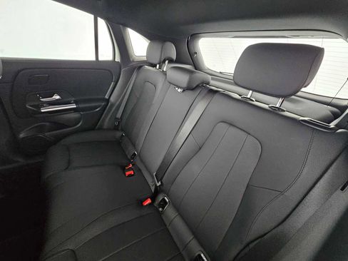 Used 2026 Mercedes-Benz GLA 250 image 17