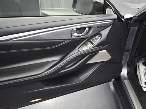 Used 2022 INFINITI Q60 3.0t Luxe w/ Essential Package image 9