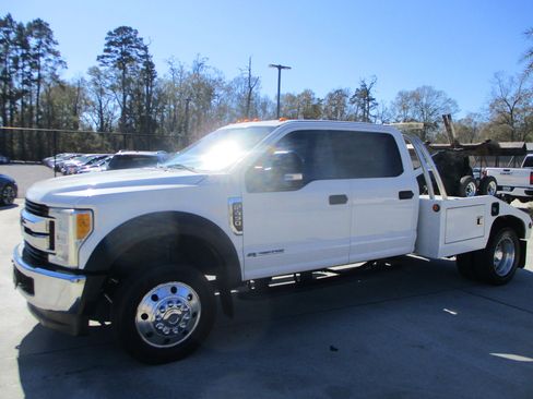 Used 2018 Ford F450 XLT image 8