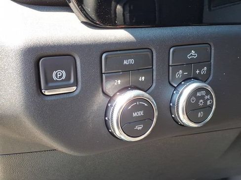 New 2026 GMC Sierra 1500 Elevation AWD/4WD image 18