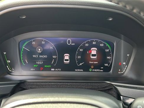 Used 2025 Honda Accord Sport image 15