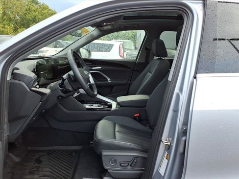 Certified 2025 Audi Q5 Premium w/ Premium Plus AWD/4WD image 11