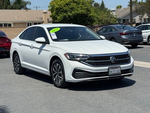 Used 2024 Volkswagen Jetta S FWD image 2
