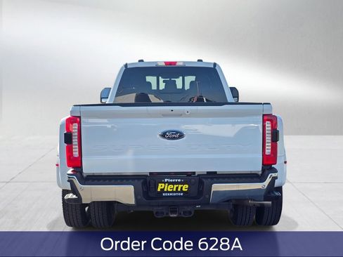 Used 2026 Ford F350 Lariat w/ Lariat Premium Package AWD/4WD image 6