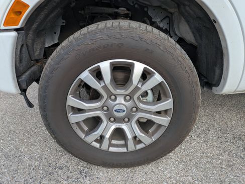 Used 2023 Ford Ranger Lariat w/ Technology Package image 11