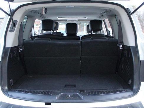 Used 2018 Nissan Armada Platinum w/ Interior Lighting Package image 32