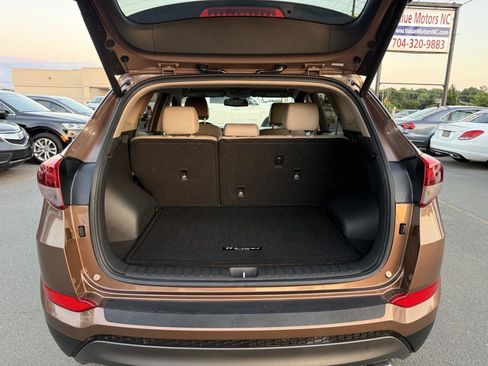 Used 2016 Hyundai Tucson Limited FWD image 10