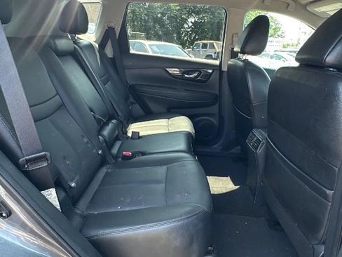 Used 2018 Nissan Rogue SL AWD/4WD image 22
