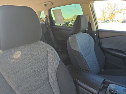 Used 2023 Nissan Rogue SV image 39