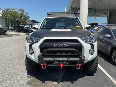 Used 2015 Toyota 4Runner TRD Pro image 6