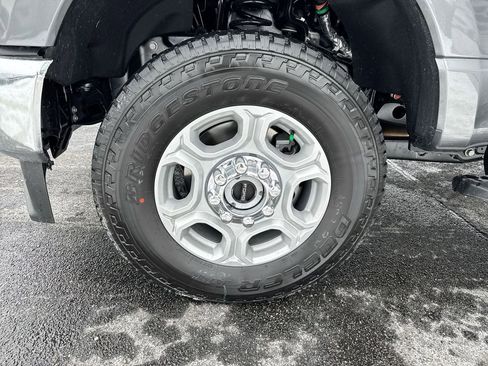 New 2026 Ford F350 XLT w/ FX4 Off-Road Package AWD/4WD image 26