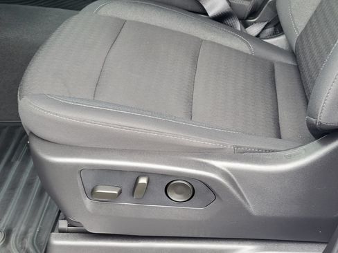 Used 2026 Chevrolet Silverado 1500 LT RWD image 16