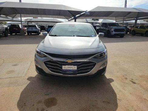 Used 2024 Chevrolet Malibu LT FWD image 3