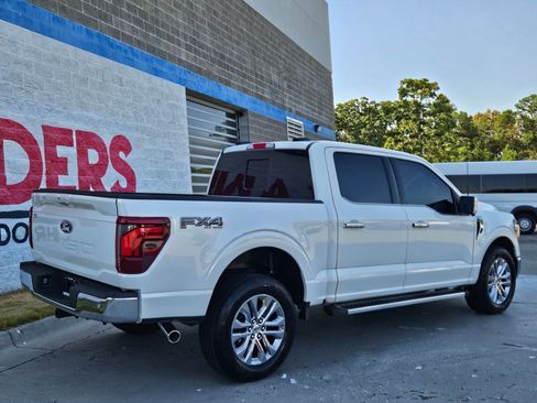 Used 2025 Ford F150 Lariat w/ Equipment Group 501A Mid AWD/4WD image 7