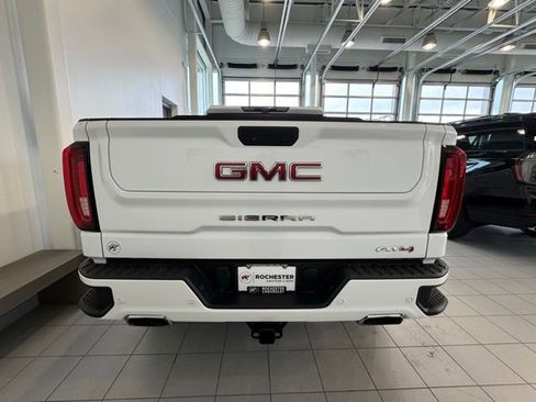 Used 2021 GMC Sierra 1500 AT4 w/ AT4 Value Package AWD/4WD image 34