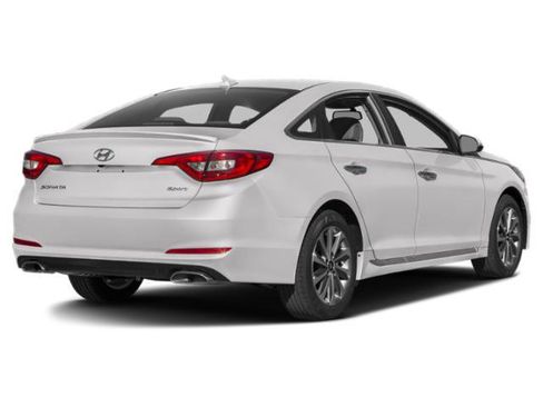 Used 2015 Hyundai Sonata Sport image 2