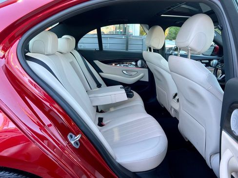 Used 2020 Mercedes-Benz E 450 4MATIC Sedan w/ Parking Assistance Package image 20