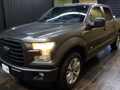 Used 2017 Ford F150 XL w/ Equipment Group 101A Mid RWD image 6